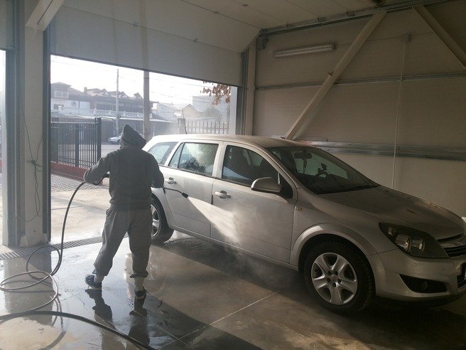 Personal pentru spalatorie auto,